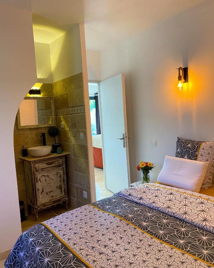 Gite Les 2 Cedres Villa Cardet ภายนอก รูปภาพ